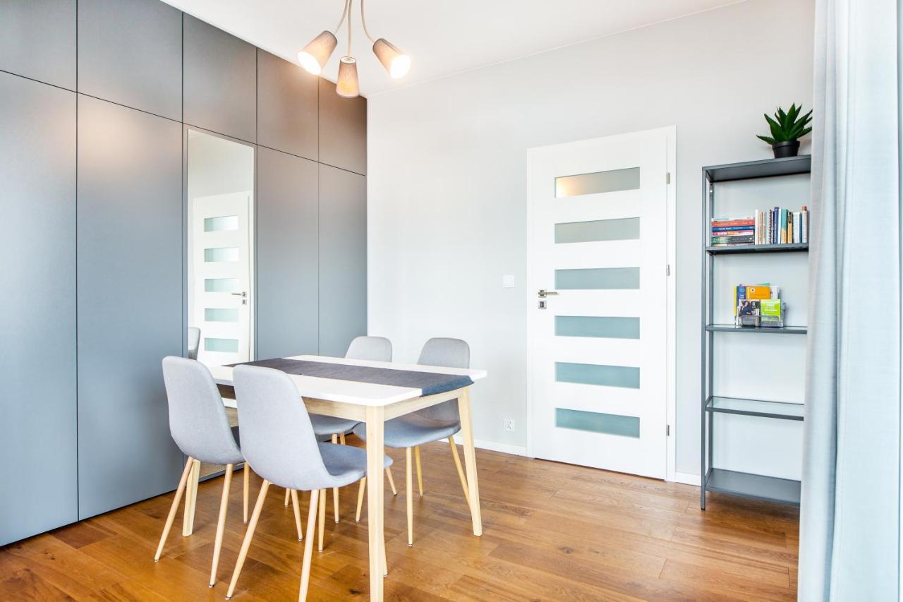 Mogilska Tower Apartments Near Tauron Arena By Inpoint - Free Underground Parking 克拉科夫 外观 照片