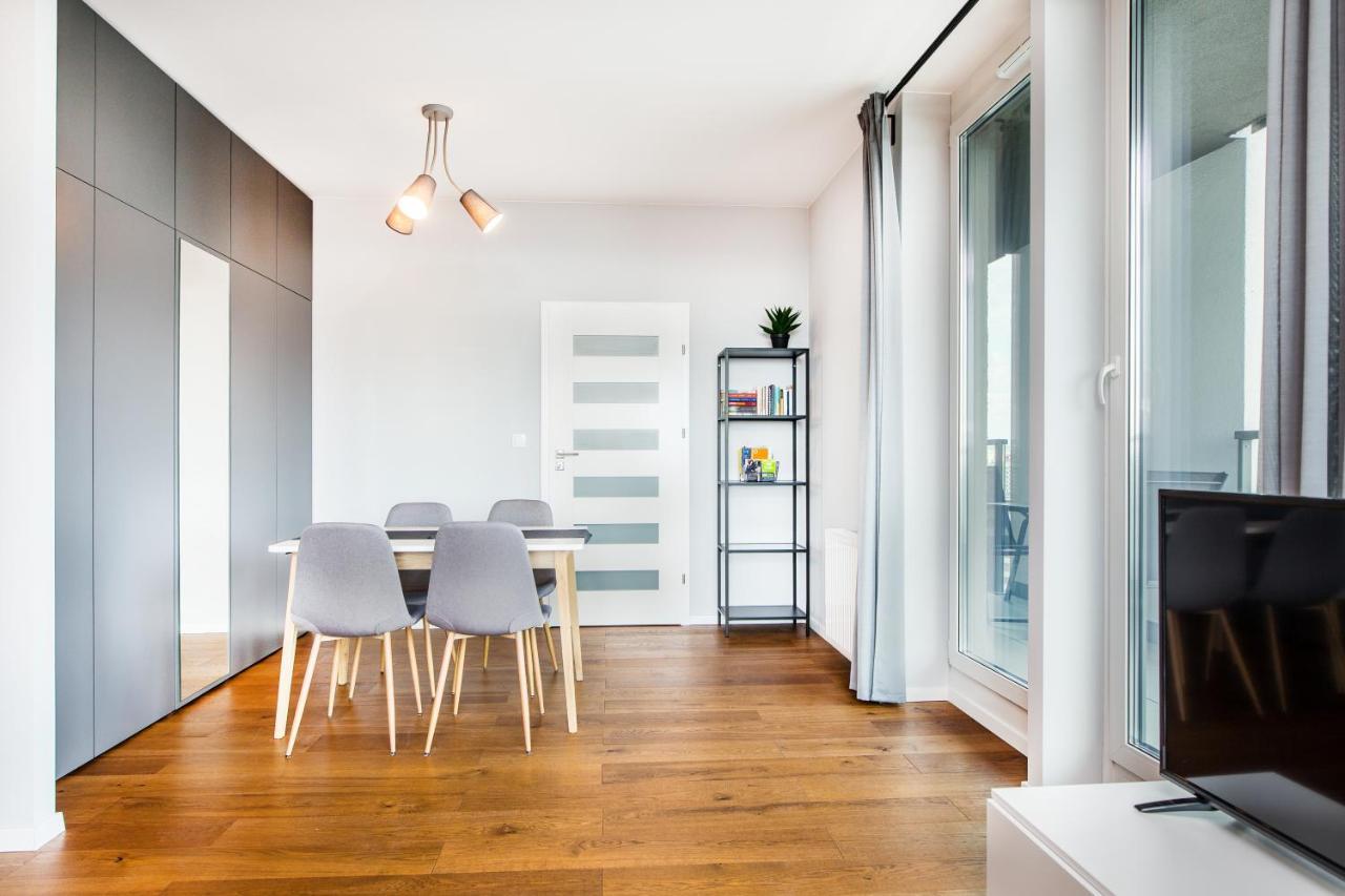Mogilska Tower Apartments Near Tauron Arena By Inpoint - Free Underground Parking 克拉科夫 外观 照片