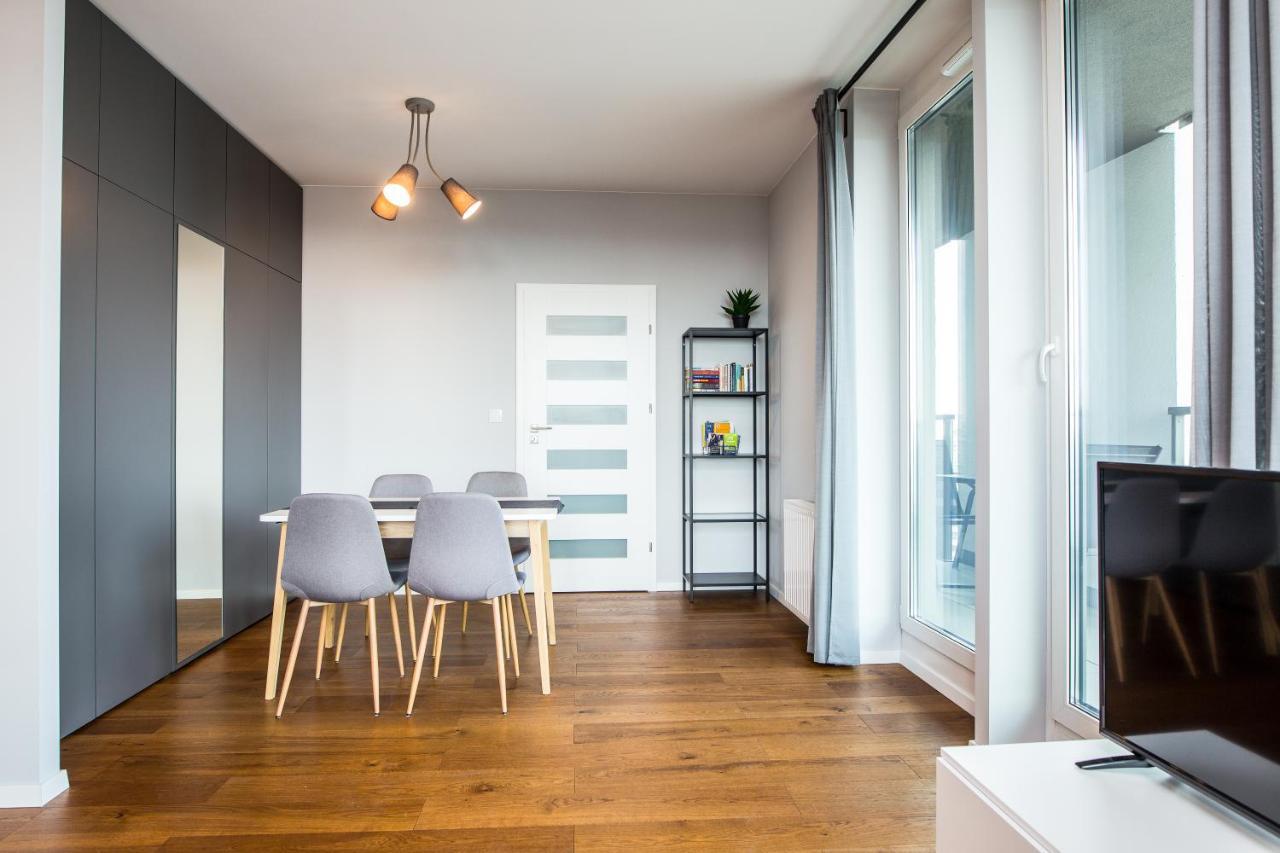 Mogilska Tower Apartments Near Tauron Arena By Inpoint - Free Underground Parking 克拉科夫 外观 照片