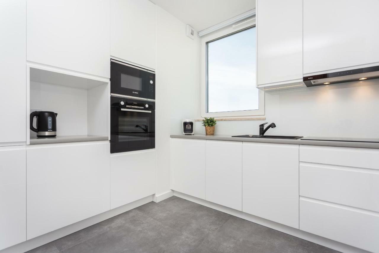 Mogilska Tower Apartments Near Tauron Arena By Inpoint - Free Underground Parking 克拉科夫 外观 照片